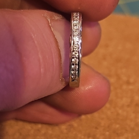 Elegant 18k White Gold NA HOKU Wedding Band w Diamonds SIZE 7 Women's Ring - Picture 4 of 15